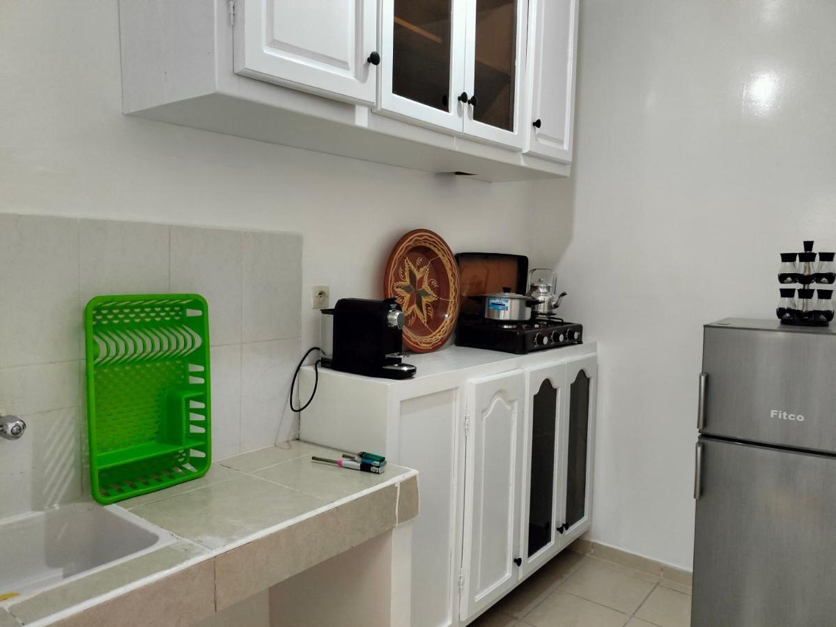 Appartement Calme Et Confortable Al Ghar Exterior photo